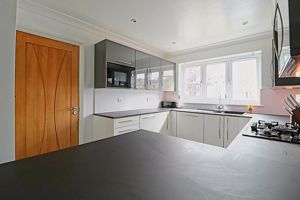 Kitchen- click for photo gallery